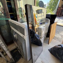 Lululemon Studio Home Mirror