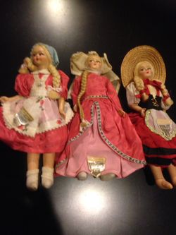 3 Vintage 8" Vinyl HP Italian made dolls