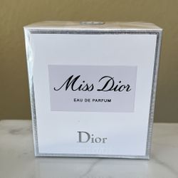 Miss Dior Perfume 
