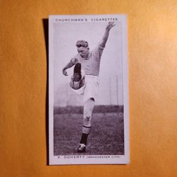 NM 1938 Churchman's Cigarettes Peter Doherty Tobacco Card 12 Manchester City HOF