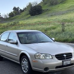 2000 Nissan Maxima