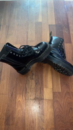 Dr. Martens