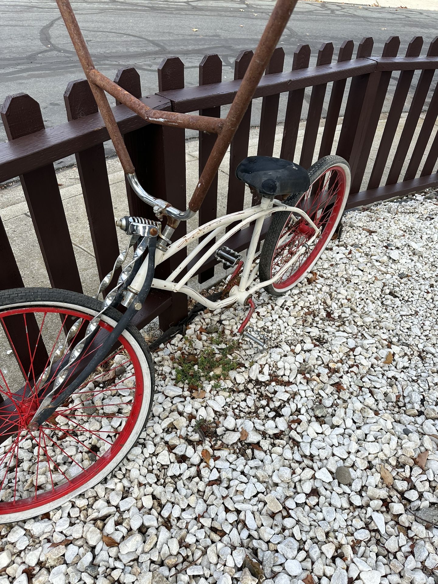 Vintage Cruiser Bike