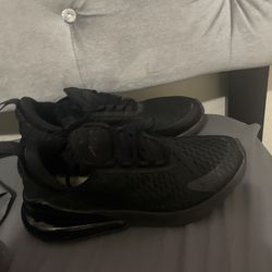 Air Max 270