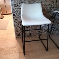 Modern White Bar Chairs With Metal Legs  