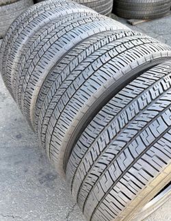 245/55/18 Goodyear vendo un set de llantas usadas excelente condiciones de vida las 4 ✅🤩I am selling a set of used tires, all 4 in excellent living c