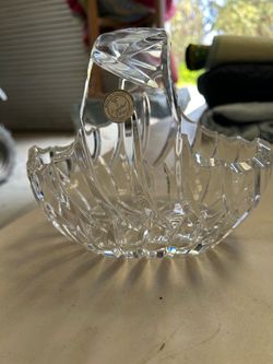 Vintage Crystal Clear  Candy Basket Dish