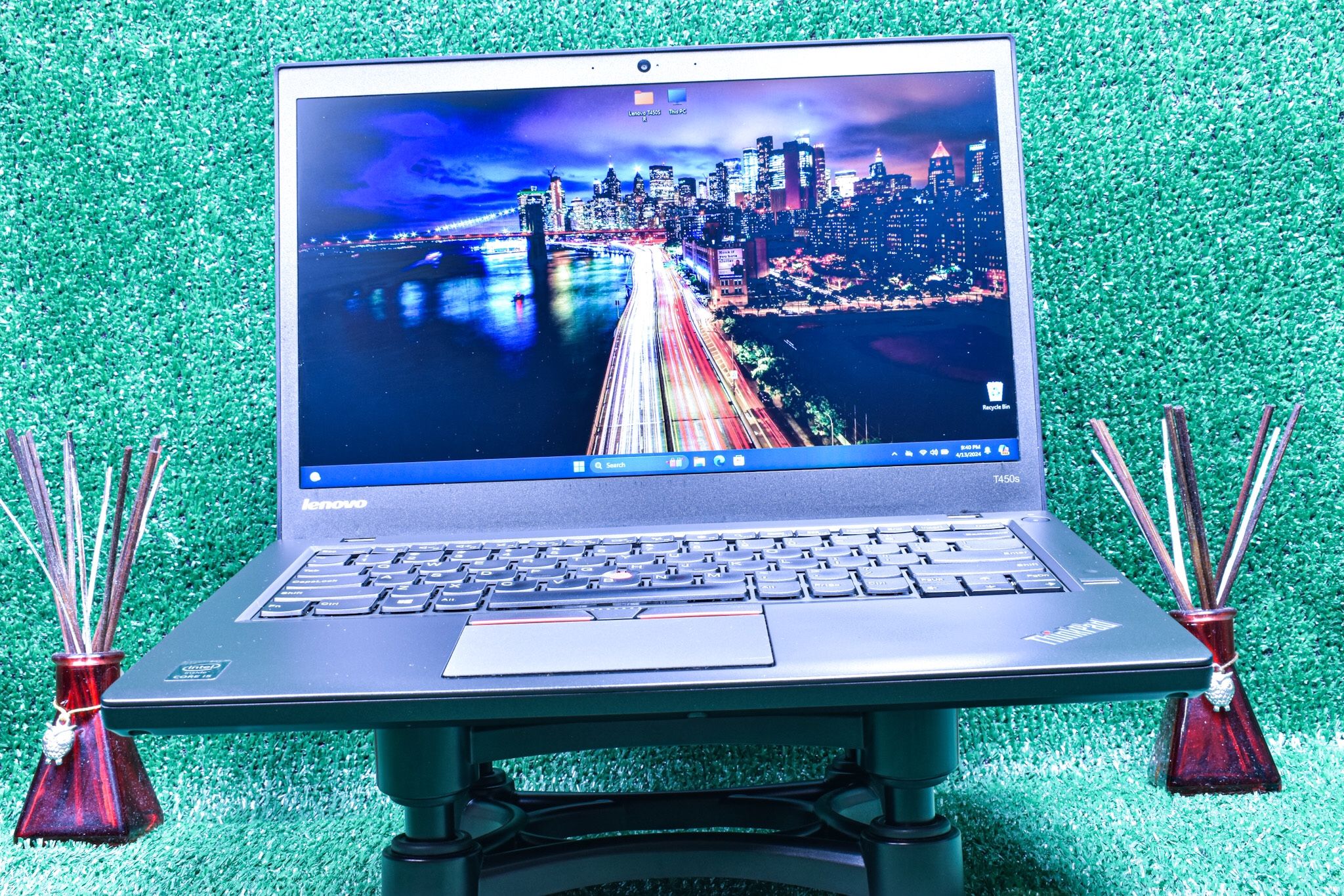 LENOVO THINKPAD T450S (R) intel(R) Core(TM) i5-5200U 2.20GHZ_512GB(SSD)-12GB(RAM).(REFURBISHED)