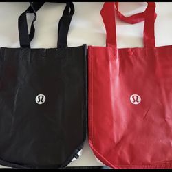Lululemon Red and black reusable bags