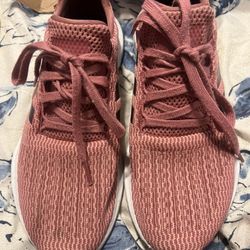 Women’s Adidas Shoes 