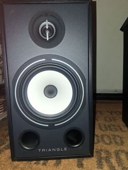TRIANGLE BOREA  BRO3 Bookshelf Loudspeakers