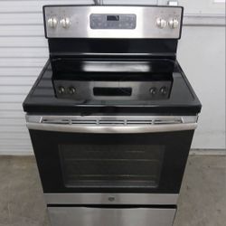 GE Electric Range Oven and Stove with 4 Burners 