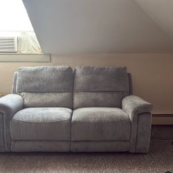 Dual Reclining Loveseat 