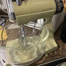 Vintage Avocado Sunbeam Mixmaster