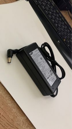 SAMSUNG AC ADAPTER 14V