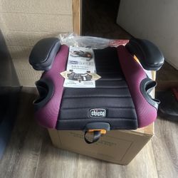 Chicco GoFit Plus Backless Booster Car Seat