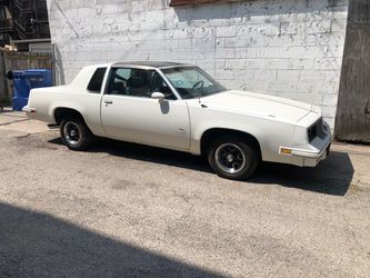 1985 Oldsmobile Cutlass Salon