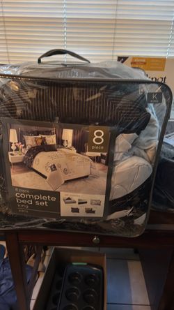 King size bed set