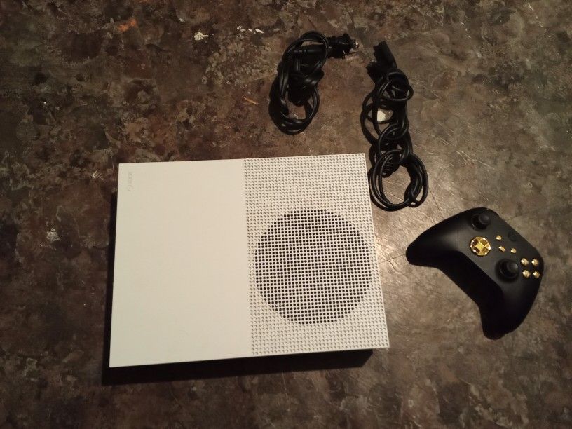 Xbox One S