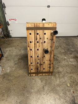 Rustic Wood Folding Wine Rack with Bands & Chain. Great Condition.