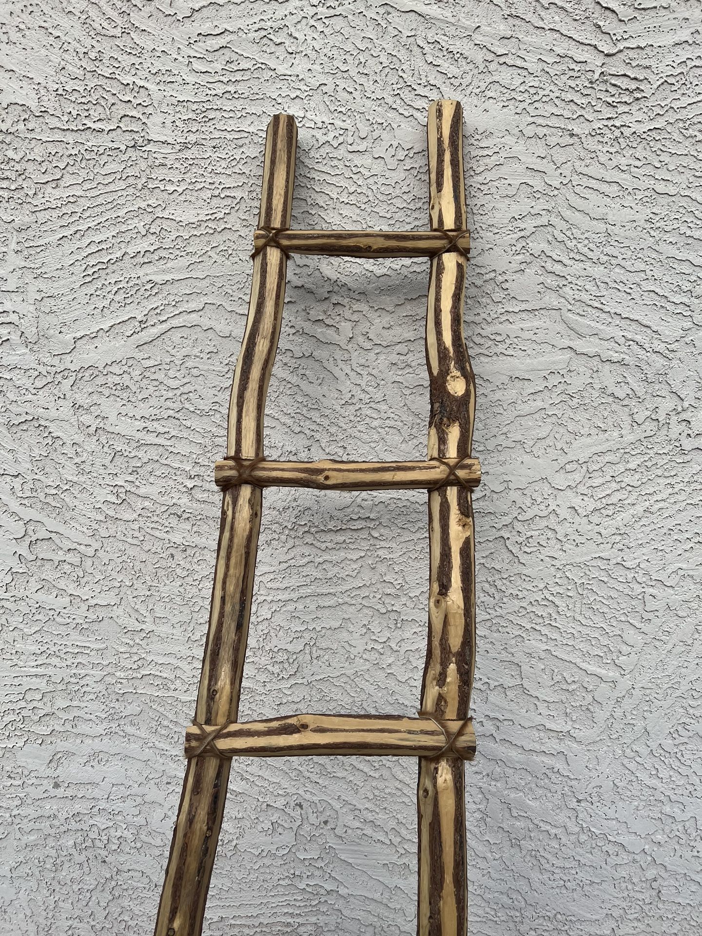 RUSTIC WOOD HANDCRAFTED LADDER 😱