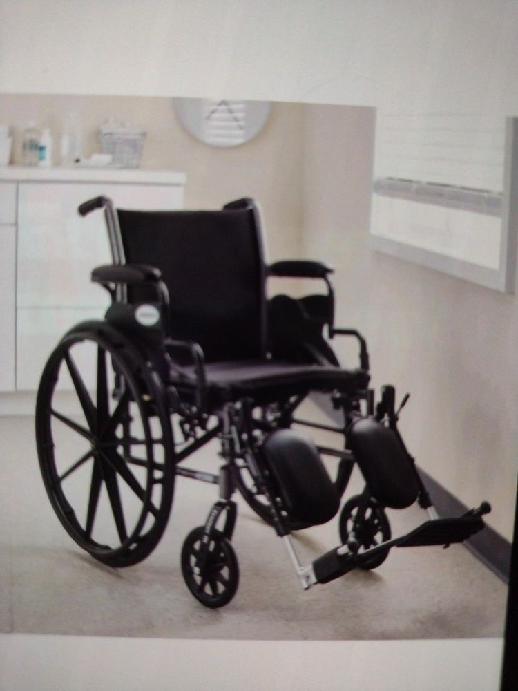 McKesson ** New** Wheelchair Streel 18'W x 16'D Swing -Away Footrest 146- SSP218DDA-SF
