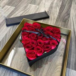 Heart Shape Aryclic Rose Box