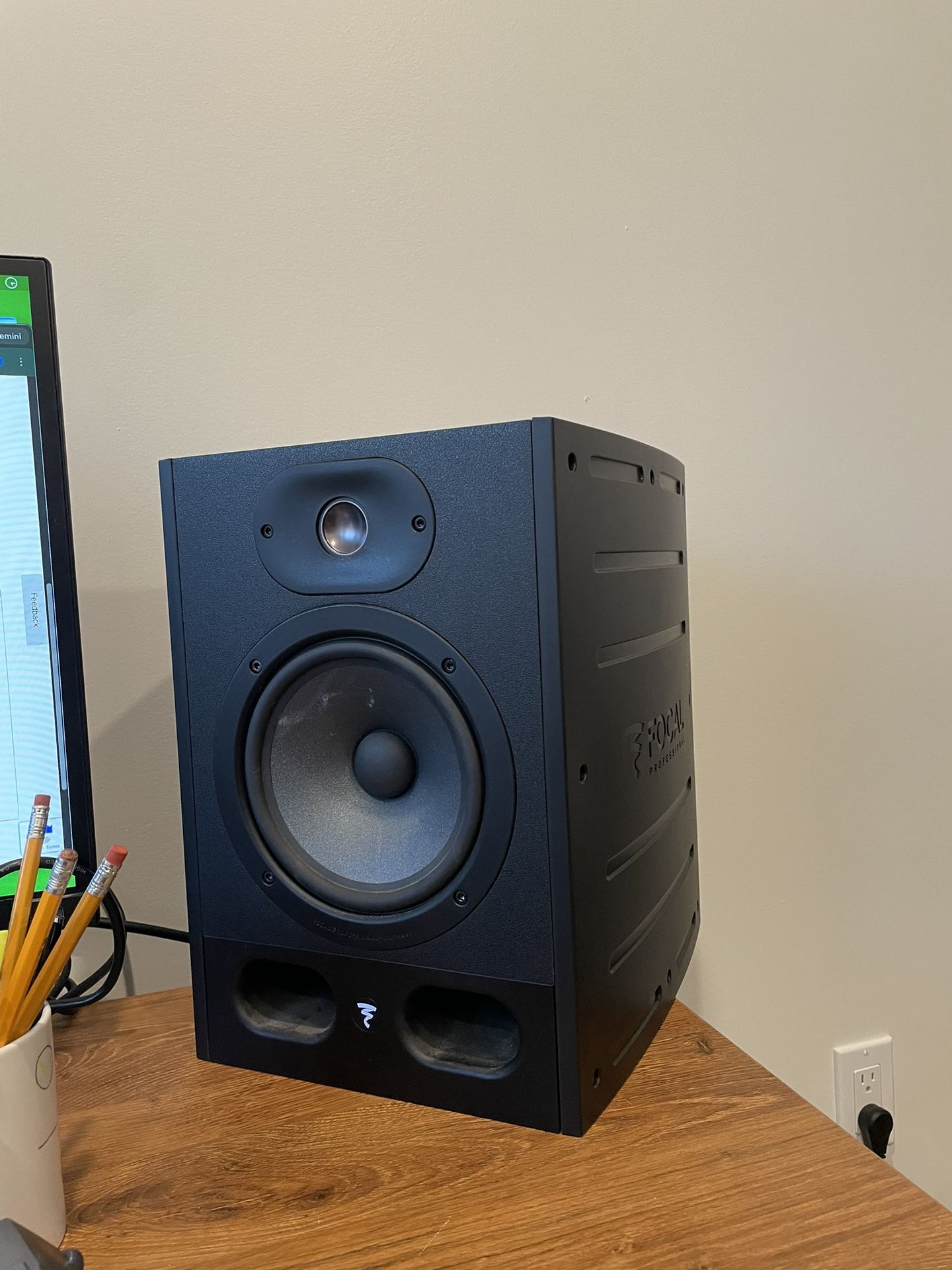 Focal Alpha 65 Speakers (Pair) + Boxes And Cables for Sale in Los ...