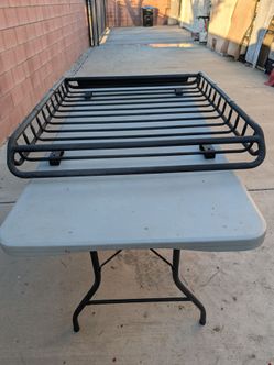 Universal Roof Rack