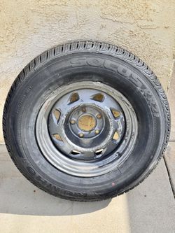 Spare wheel with brand new 235/70R15 tire