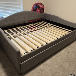 Queen Daybed With Trundle