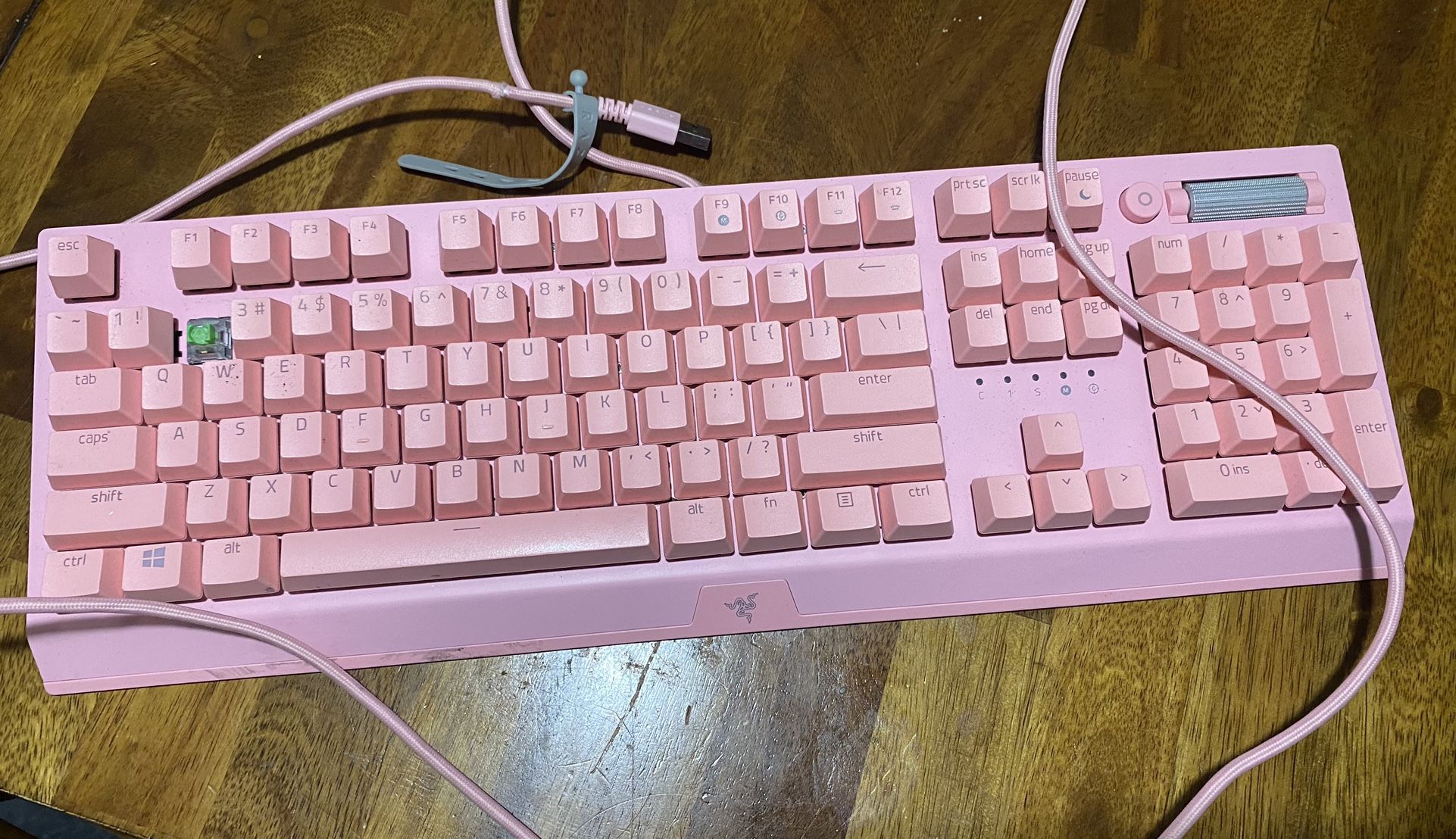 Mouse Pink Razor Pink RAZOR Gaming Set, Headset, Keyboard, Mouse for Sale in Grand ...