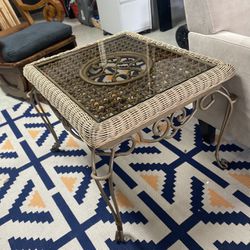 Rare Decorative Square Wicker Table With Metal Legs and Glass Top $49.99 