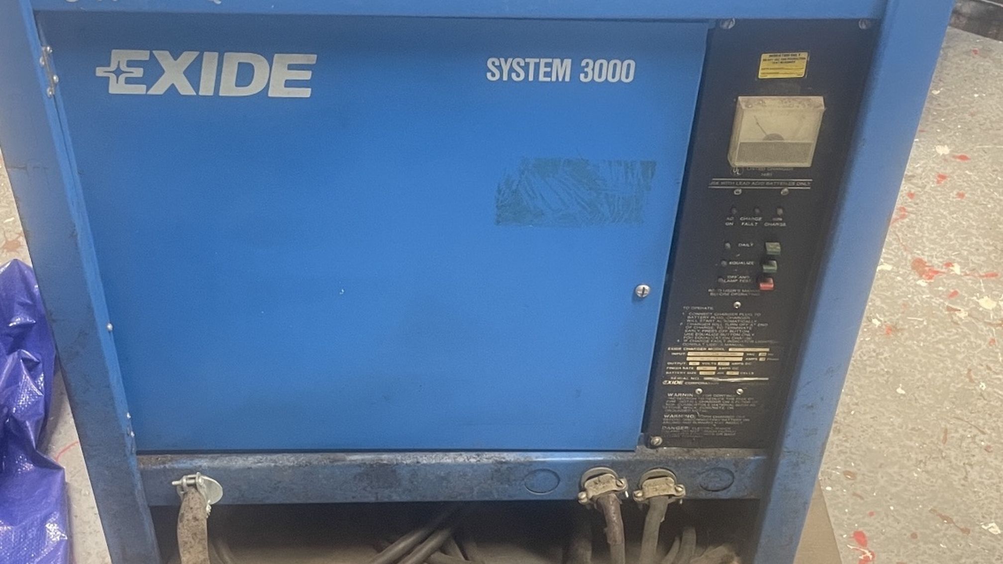 Exide System 3000 Forklift Battery Charger – 36V / 3-Phase $100
