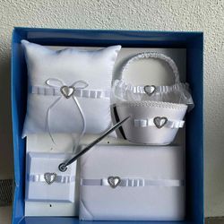 Wedding Accessories Set