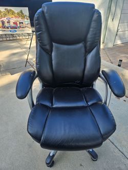 Desk chair