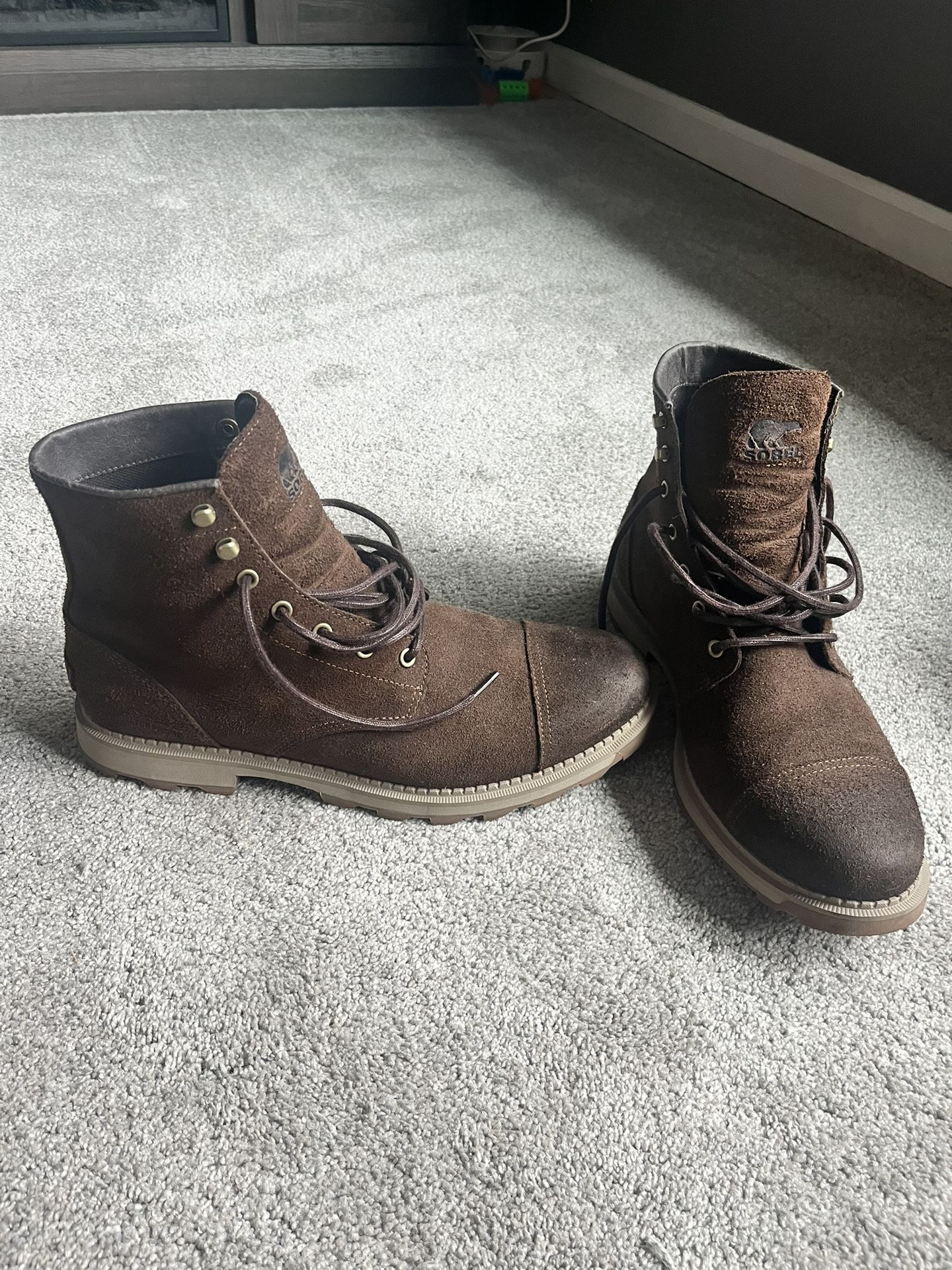 Men’s Sorel Boots Size 12