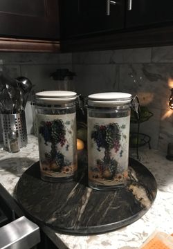 Kitchen 🍇 vine glass canisters