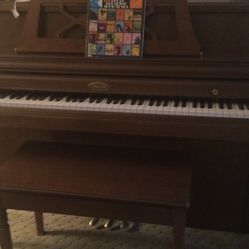 Wurlitzer Piano 