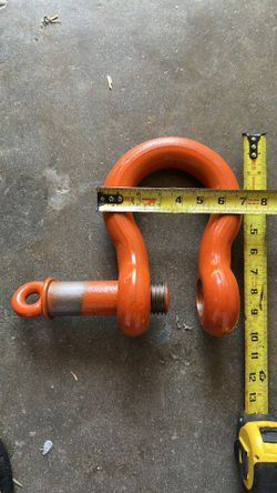 Shackle