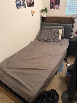 Twin XL mattress and bedframe
