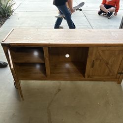 Tv stand