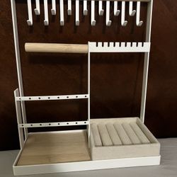 DreamGenius Jewelry Organizer Stand with Velvet Ring Holder, 4 Tier Jewelry Holder Organizer with 15 Hooks for Necklaces and 16 Holes for Earrings