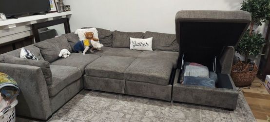 Gray U Shape Sectional Couch-FREE DELIVERY 🚚