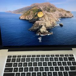 (#60) Apple MacBook Pro "Core i7" 2.3 15" Retina, 16 RAM, 250 GB Flash 