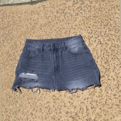 grey denim mini skirt #miniskirt #fly