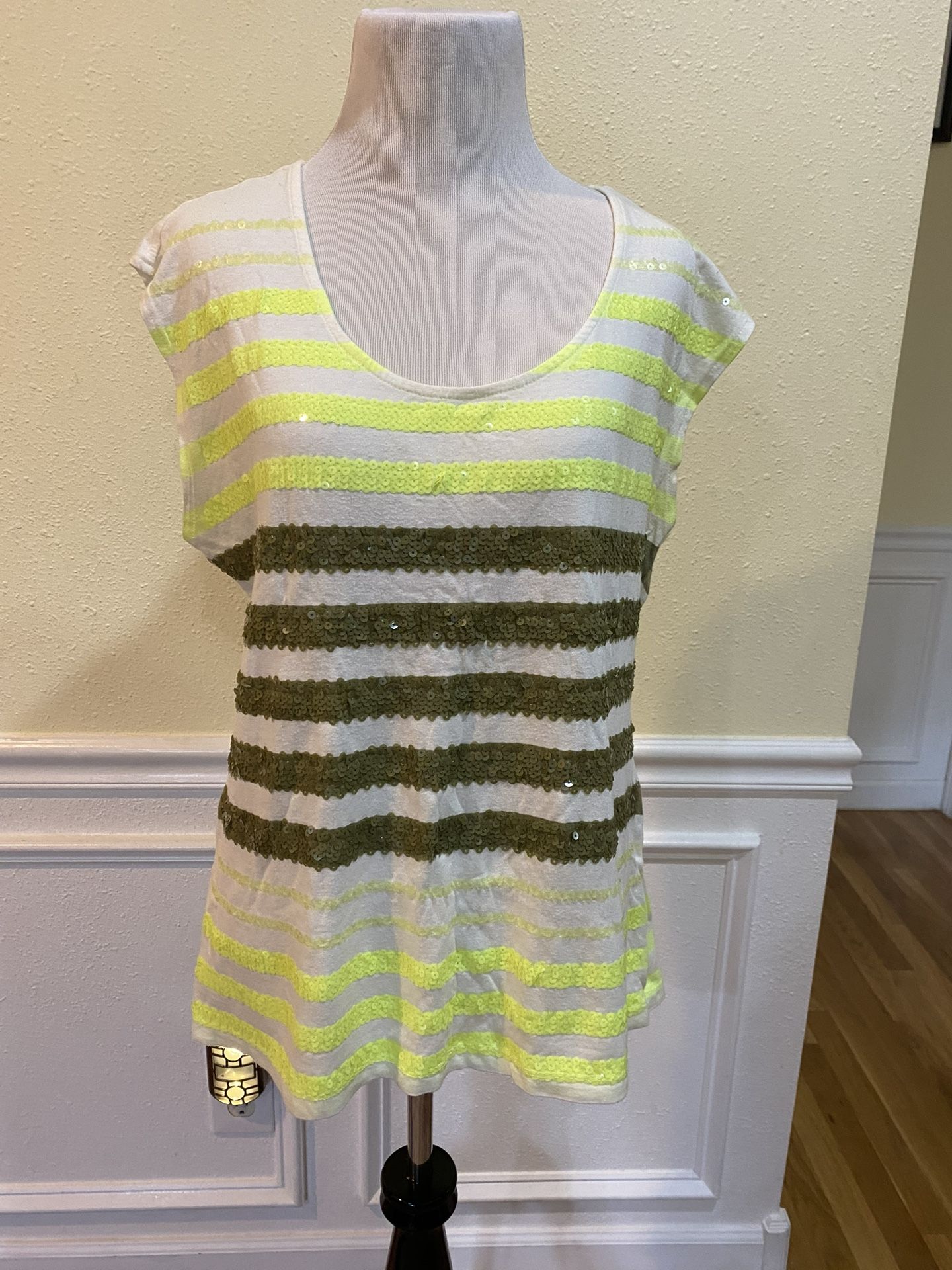 Shirt Size M
