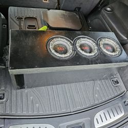 3- DD Audio 1506 Subs With Enclosure 