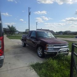 1995 Chevy 1500 Step Side Burgeny 