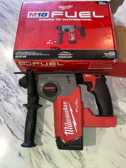 Milwaukee M18 FUEL 18V Lithium-Ion Brushless Cordless 1 in. SDS-Plus Rotary Hammer
